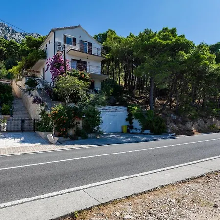 With A Parking Space Marusici, Omis - 21608 Mimice